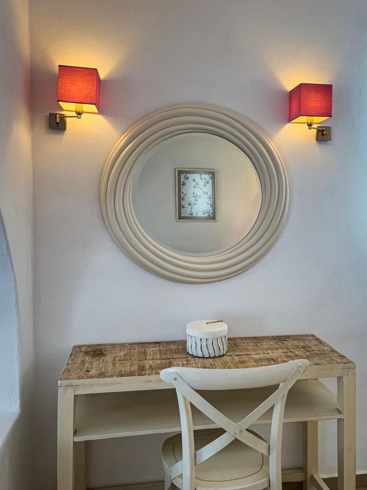 Folégandros Aspalathras White Hotel מראה חיצוני תמונה